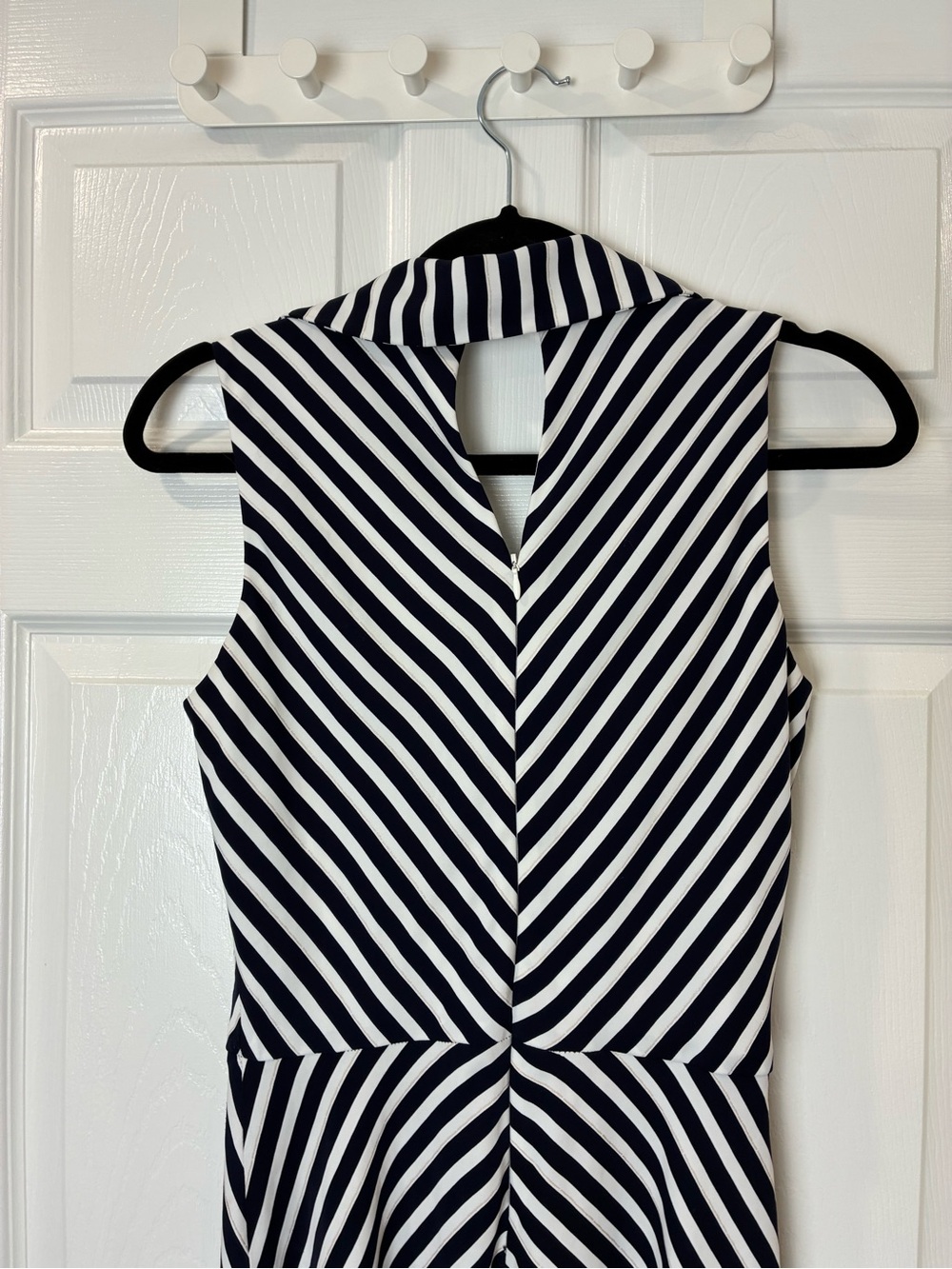 Joseph Ribkoff Dress Navy White Striped Maxi Ring Detail Size Medium nautical - Picture 8 of 11